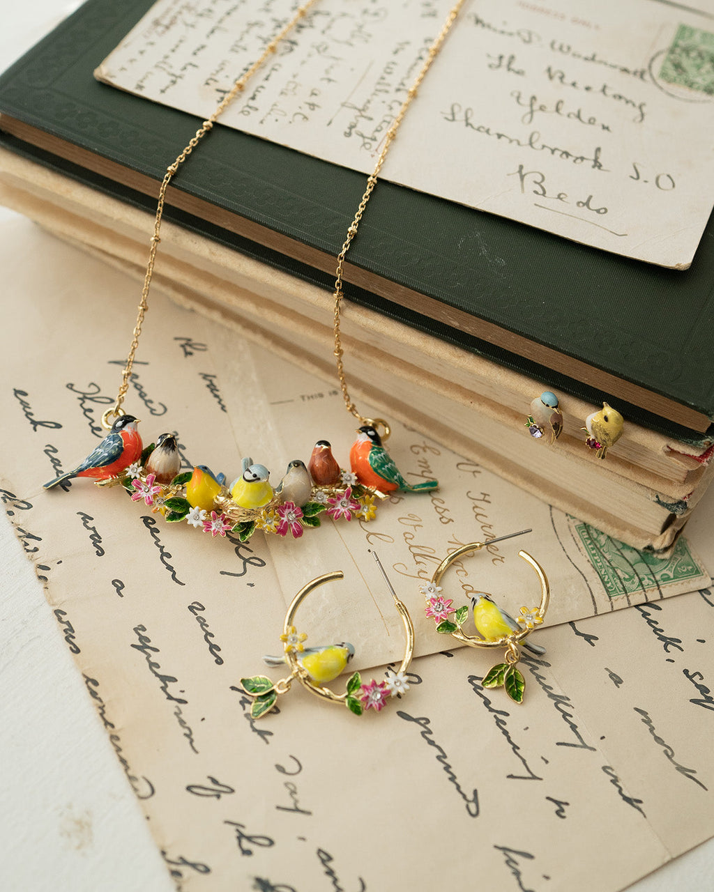 Songbird Serenade Hoops – detail or styling view